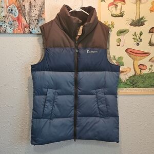 cotopaxi Two-Tone Navy and Dark Grey Quilted Puffer Vest
